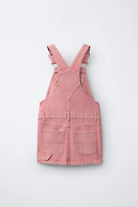 ROBE-SALOPETTE À PATCHS
