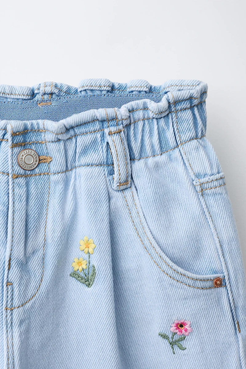BAGGY PAPERBAG JEANS WITH EMBROIDERED FLOWERS