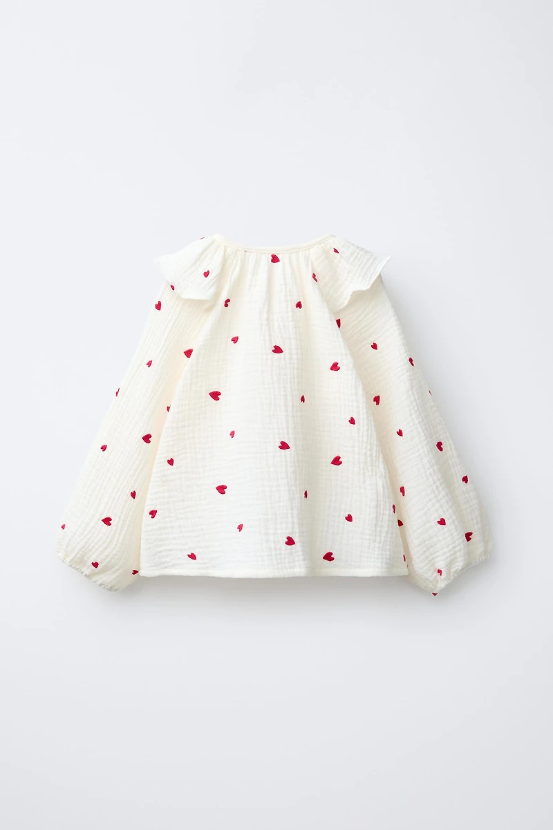 TEXTURED EMBROIDERED HEART SHIRT