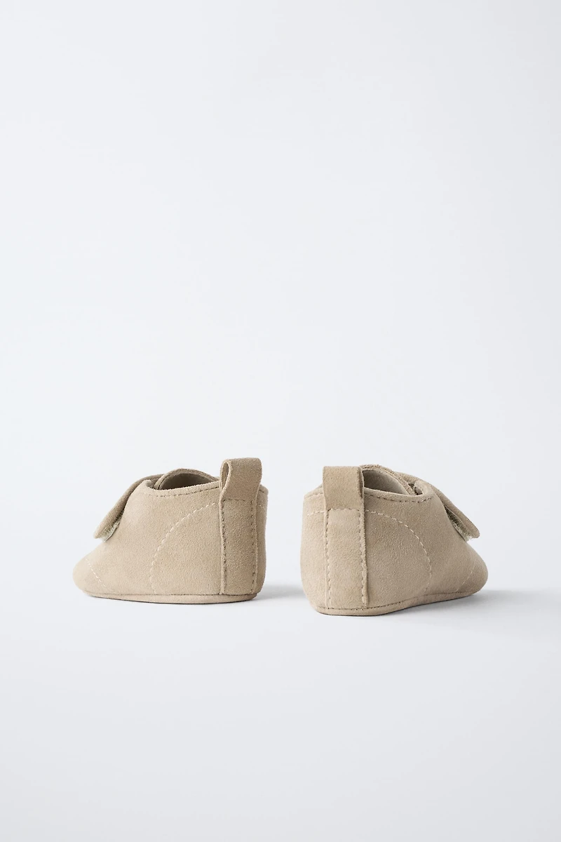LEATHER SHOES