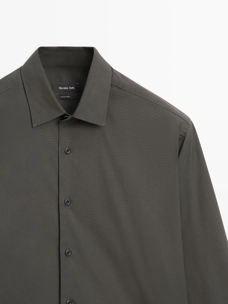 Slim fit stretch shirt