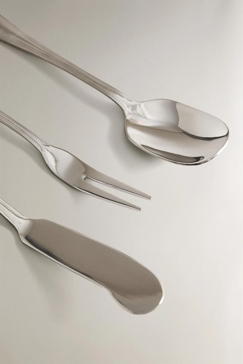 6-PIECE SILVER DESSERT CUTLERY SET