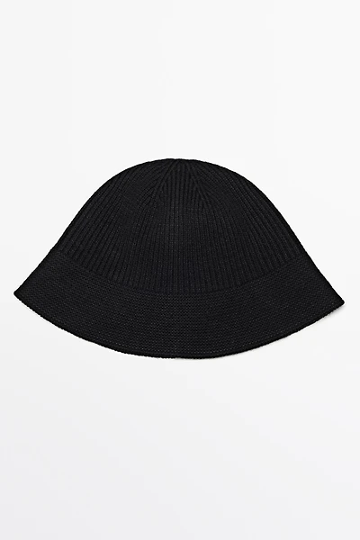 Wool blend bucket hat