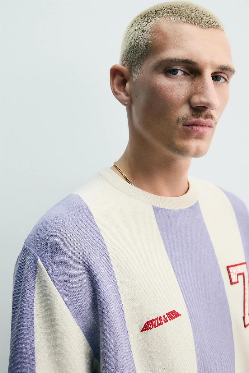 EMBROIDERED PATCH STRIPED KNIT T-SHIRT