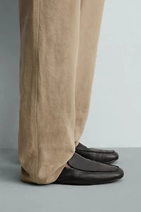 LEATHER LOAFERS