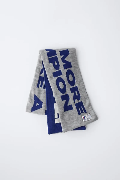 ÉCHARPE IMPRIMÉE CHAMPION ® X ZARA