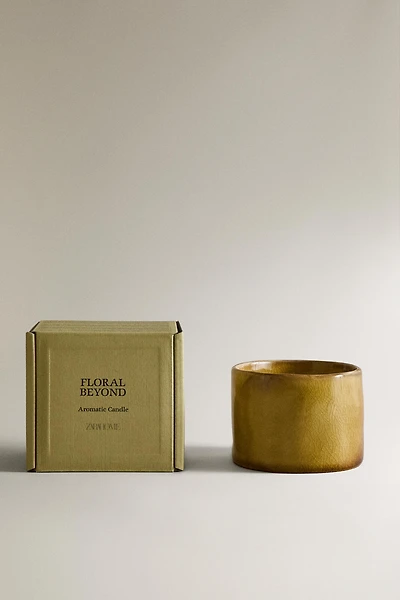 G) FLORAL BEYOND SCENTED CANDLE