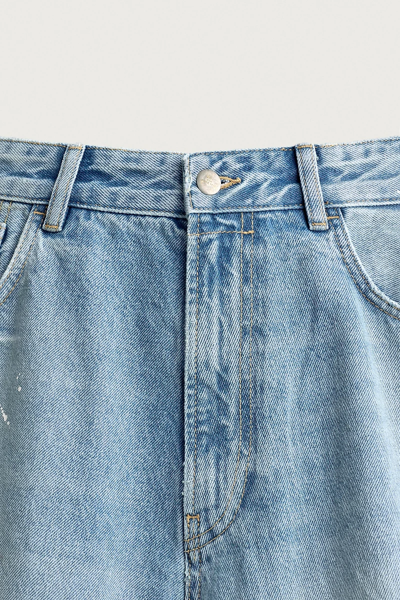 RIPPED BAGGY FIT JEANS