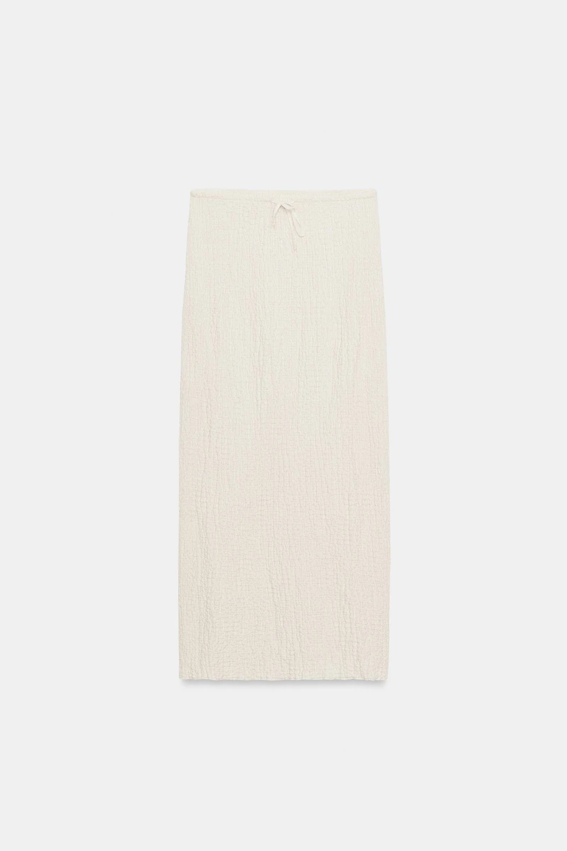 TEXTURED MIDI SKIRT