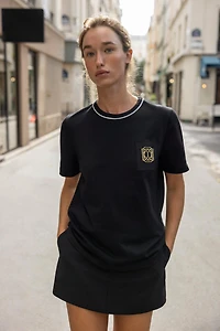 BROOCH DETAIL T-SHIRT