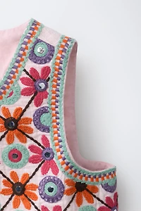 EMBROIDERED MIRROR VEST