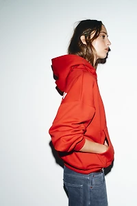 TEXT HOODIE SWEATSHIRT