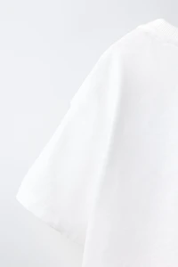 T-SHIRT VAN HELLO KITTY AND FRIENDS © SANRIO