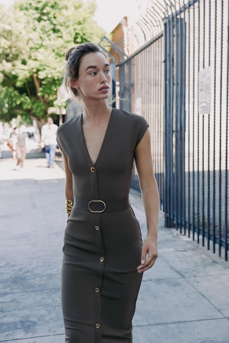 BELTED STRETCH MIDI DRESS