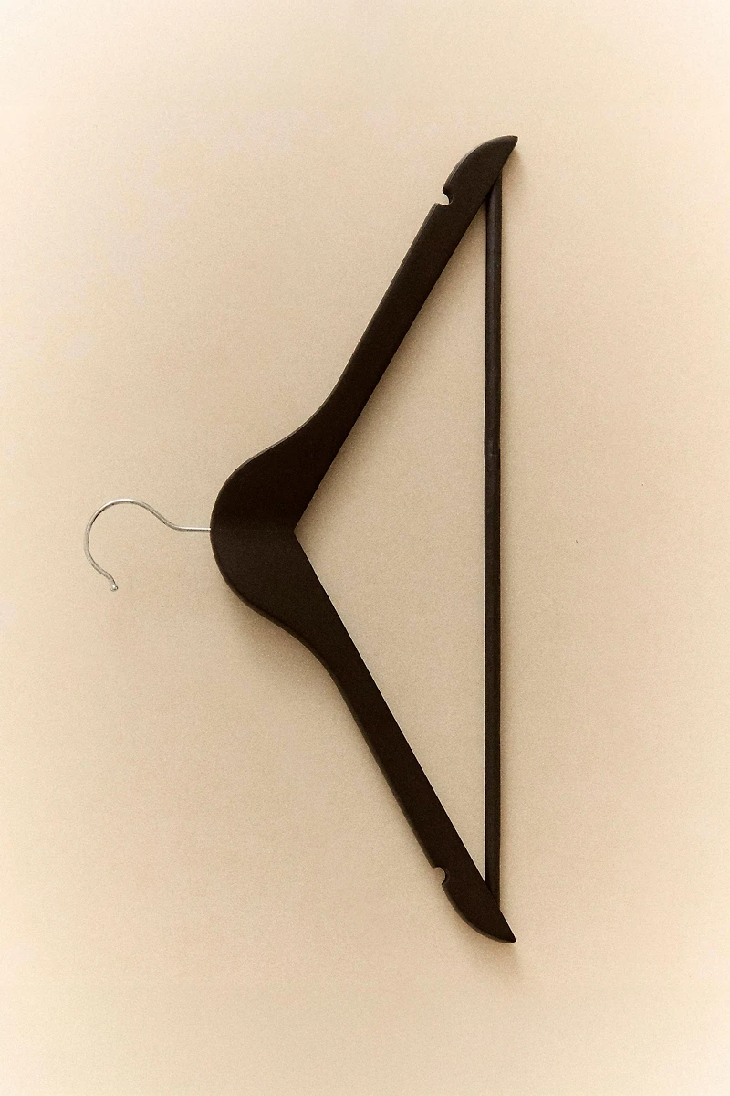 LACQUERED WOODEN HANGER (SET OF 3)