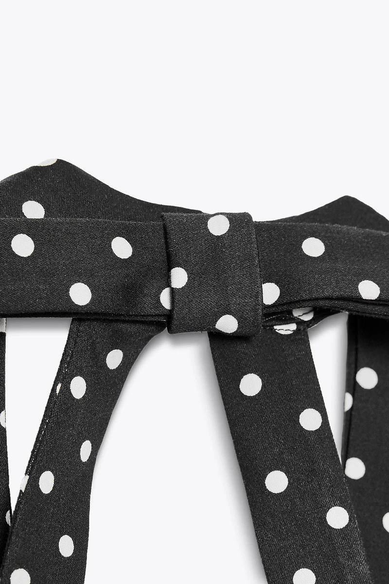 ROBE COURTE HALTER À POIS