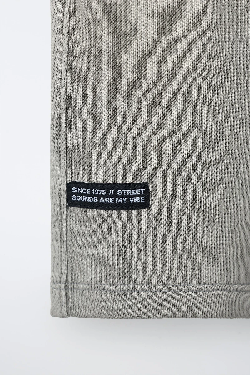SHORT EFFET DÉLAVÉ