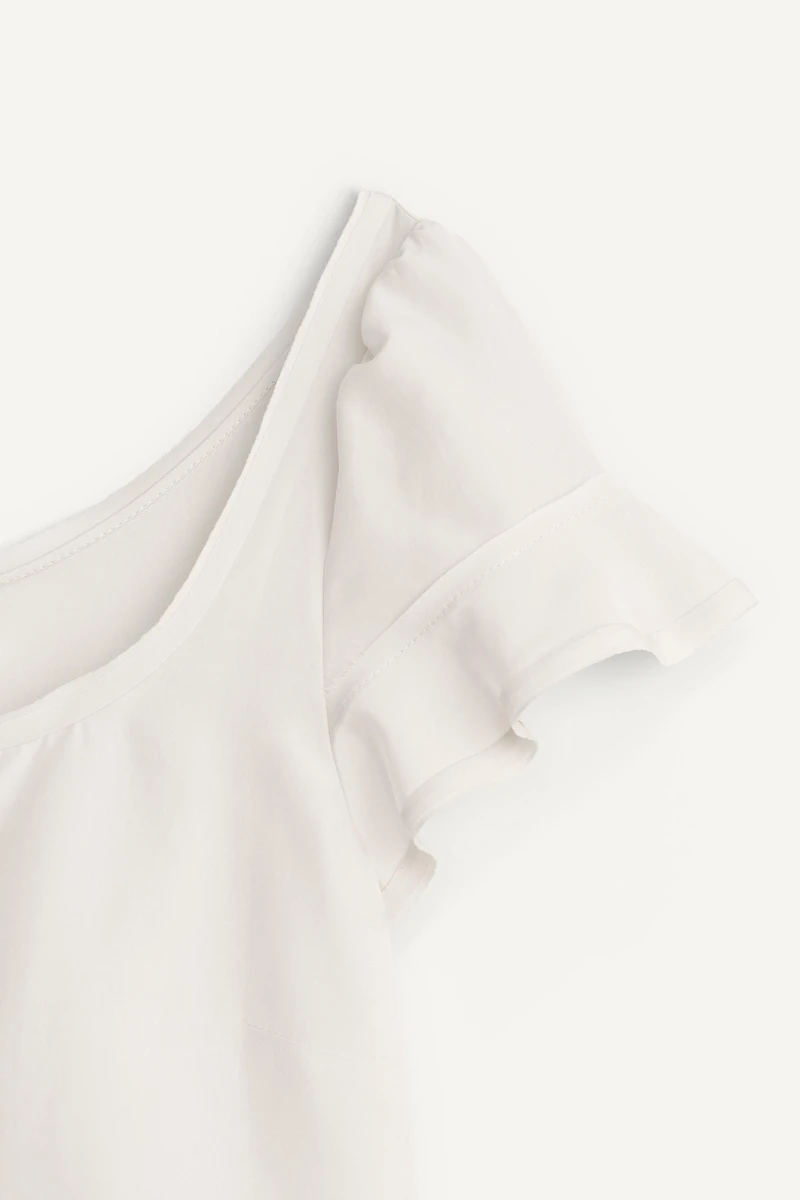 LIMITED EDITION ROMANTIC BUTTONED TOP