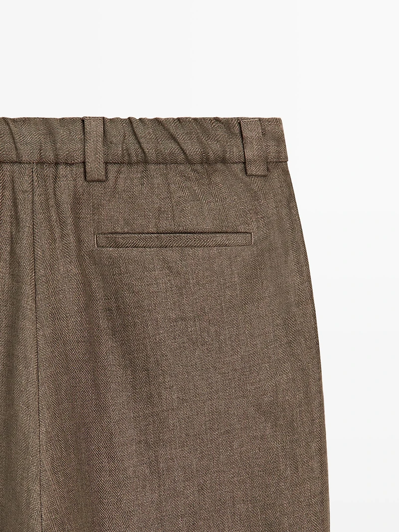 Total look linen trousers with herringbone detail