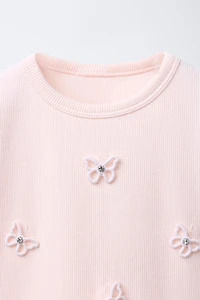 RIBBED JEWELED APPLIQUÉ SHIRT