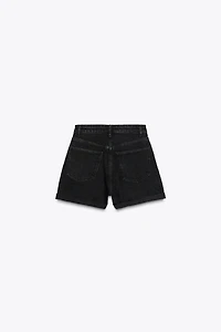 HIGH-WAISTED MOM FIT SHORTS