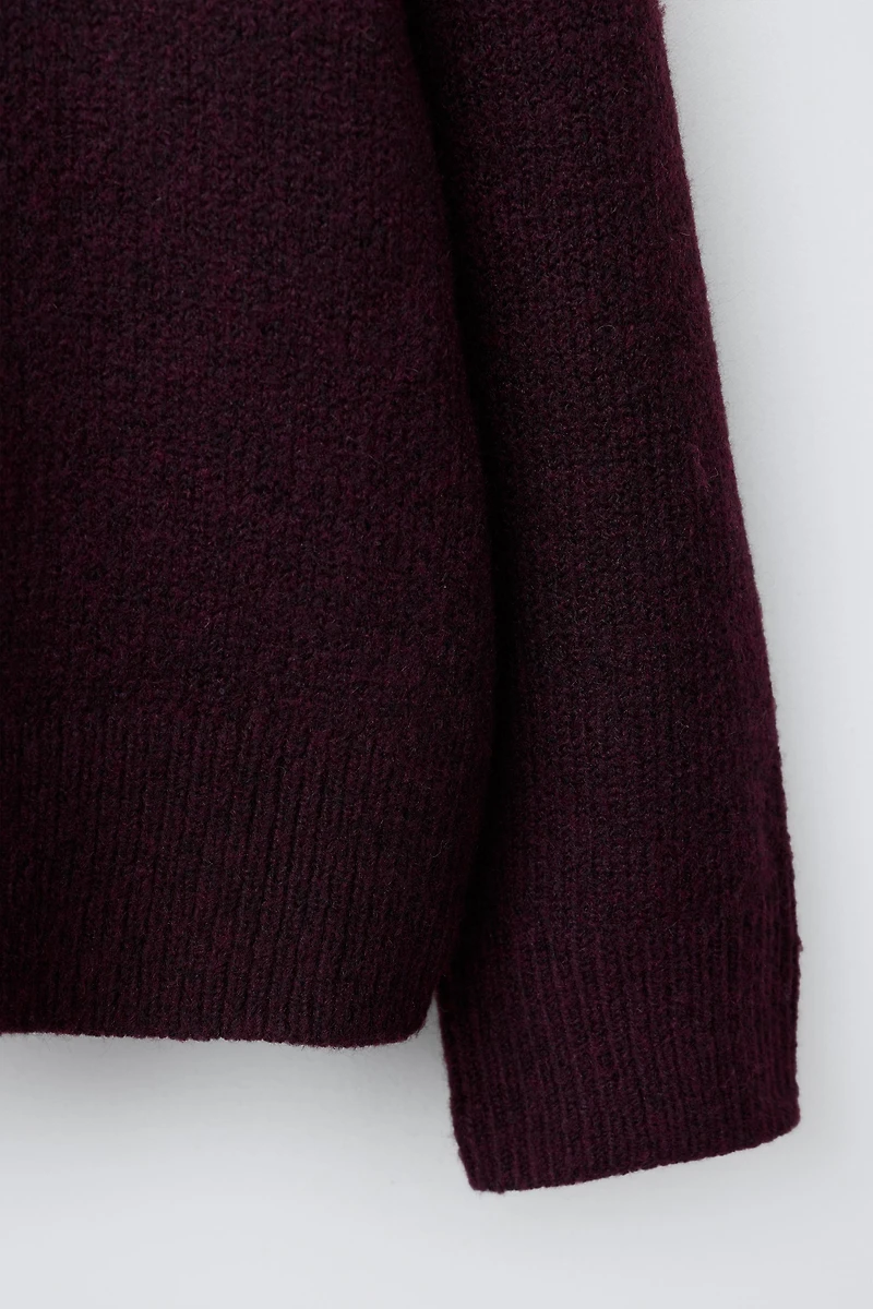 PLAIN KNIT TURTLENECK SWEATER