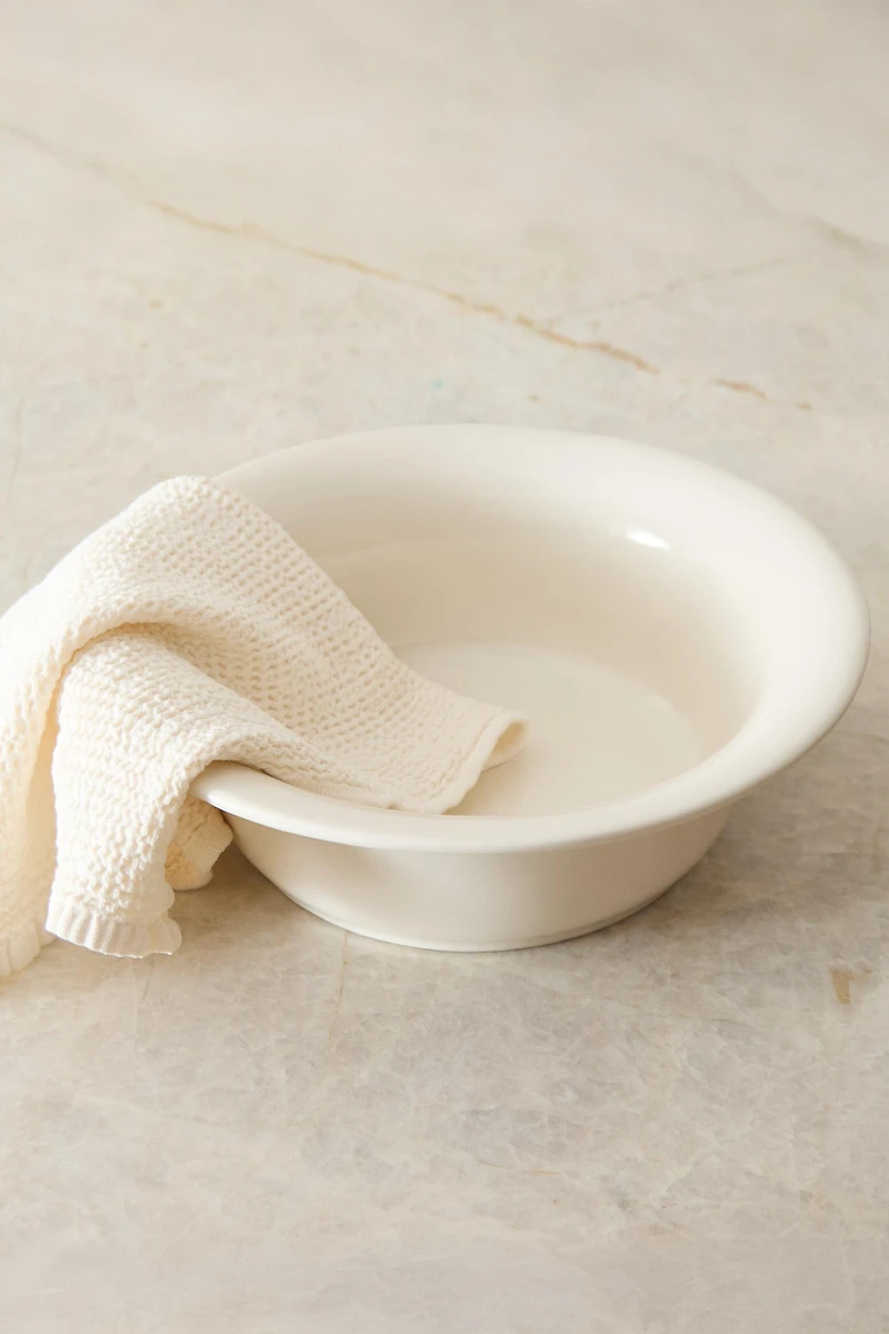 SMOOTH EARTHENWARE BOWL