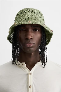 CROCHET SHELL HAT
