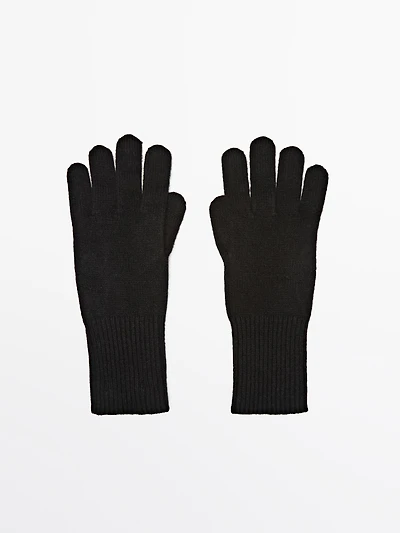Wool blend knit gloves