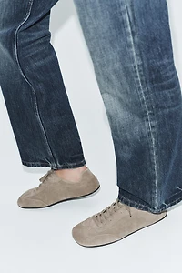 SPLIT SUEDE FLAT SPORTS SHOES