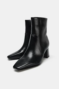 BLOCK HEEL ANKLE BOOTS
