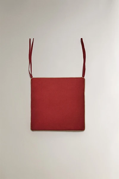 COUSSIN ASSISE CHAISE CONTRASTANT