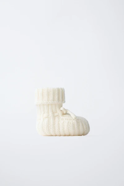 CASHMERE BOOTIES