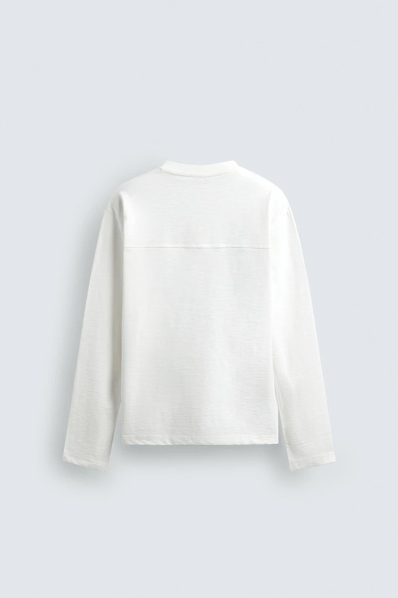 FLAMÉ TEXTURED RELAXED FIT T-SHIRT