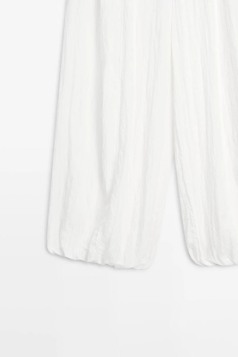 Flowing sarouel trousers with textured detail