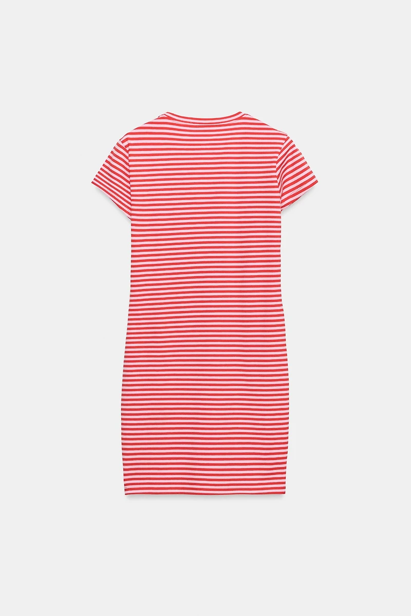 ROBE COURTE À RAYURES