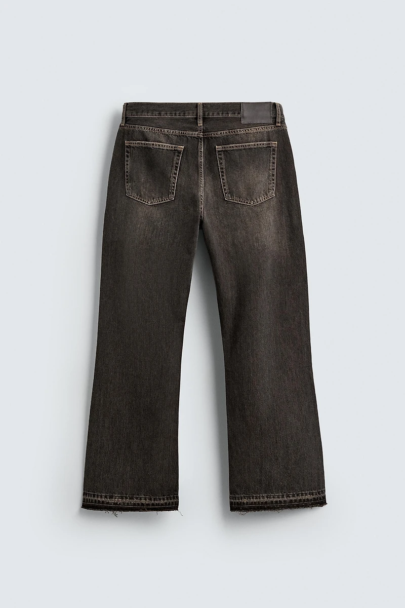 JEAN RELAXED FLARE FIT