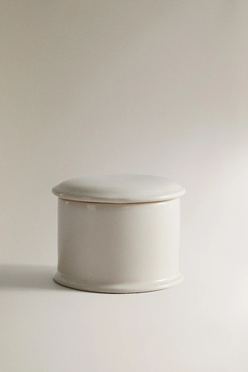 WHITE CERAMIC BOX