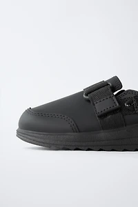 RUBBERIZED CLOGS