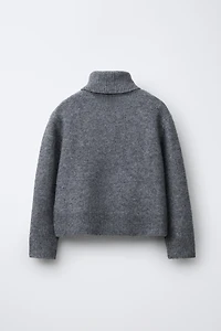 PLAIN KNIT TURTLENECK SWEATER
