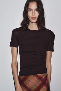 SHORT SLEEVE BASIC KNIT TOP