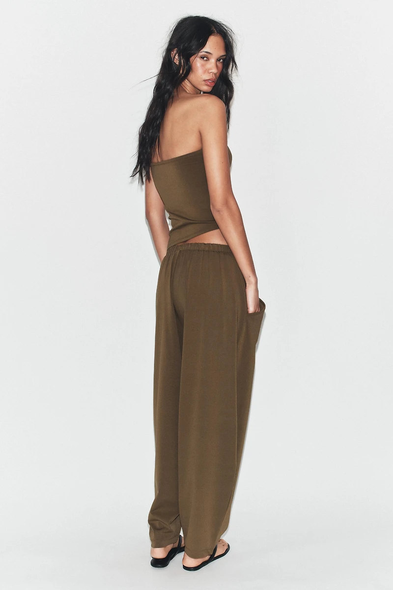 TEXTURED DRAPED BANDEAU TOP