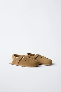 ANIMAL PRINT LEATHER CLOGS