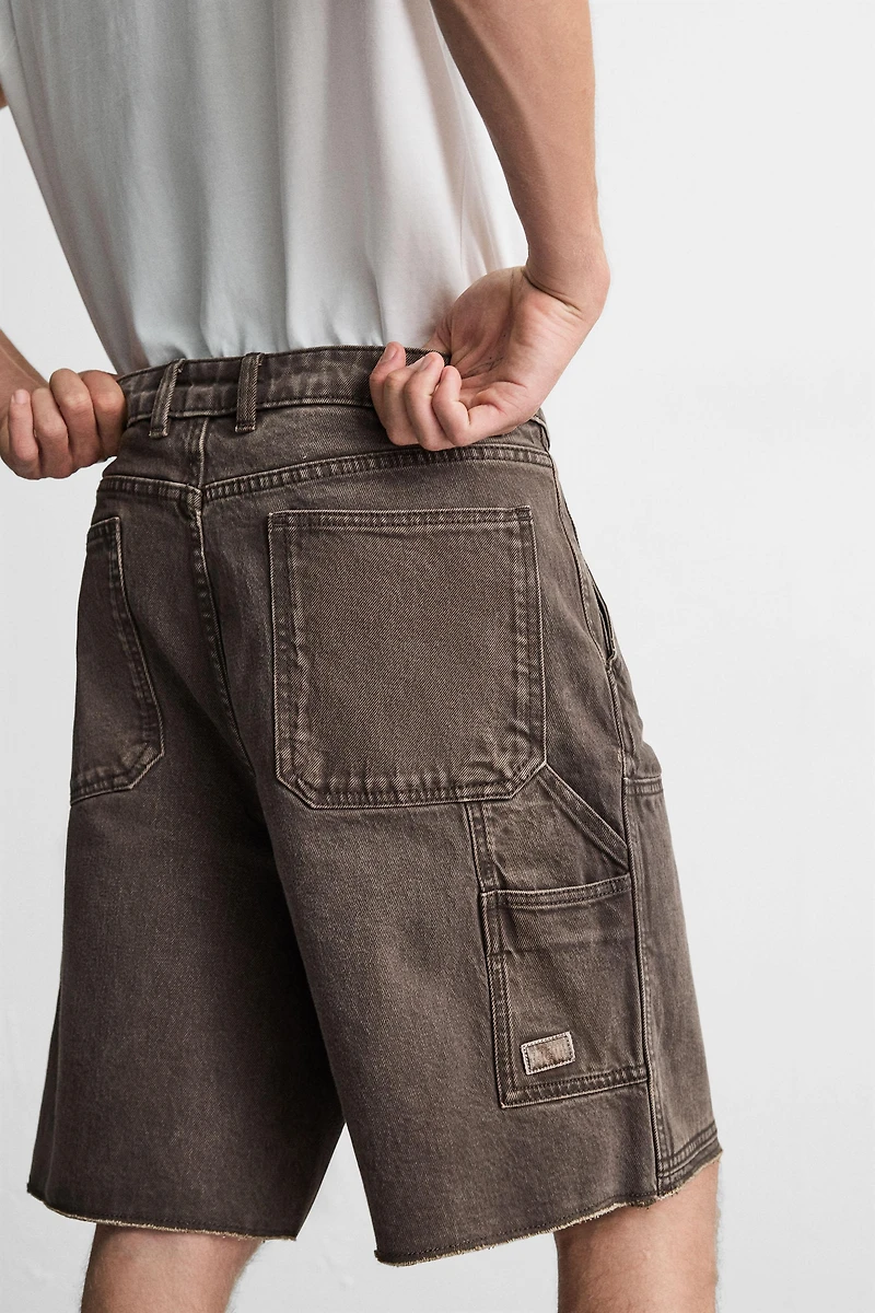 CARPENTER POCKET BERMUDA SHORTS