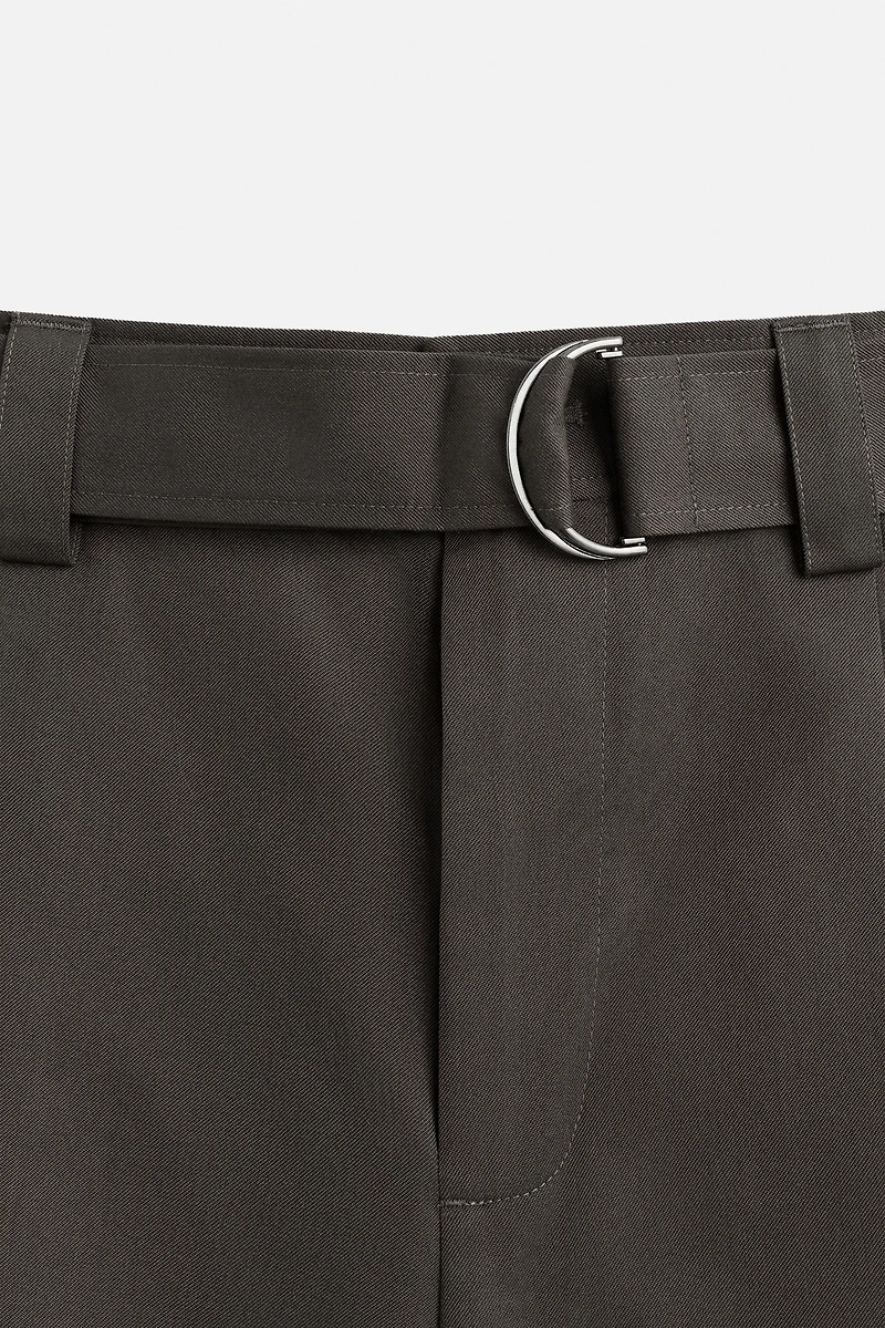 BELTED WIDE FIT BERMUDA SHORTS