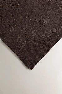 FLORAL JACQUARD BLANKET