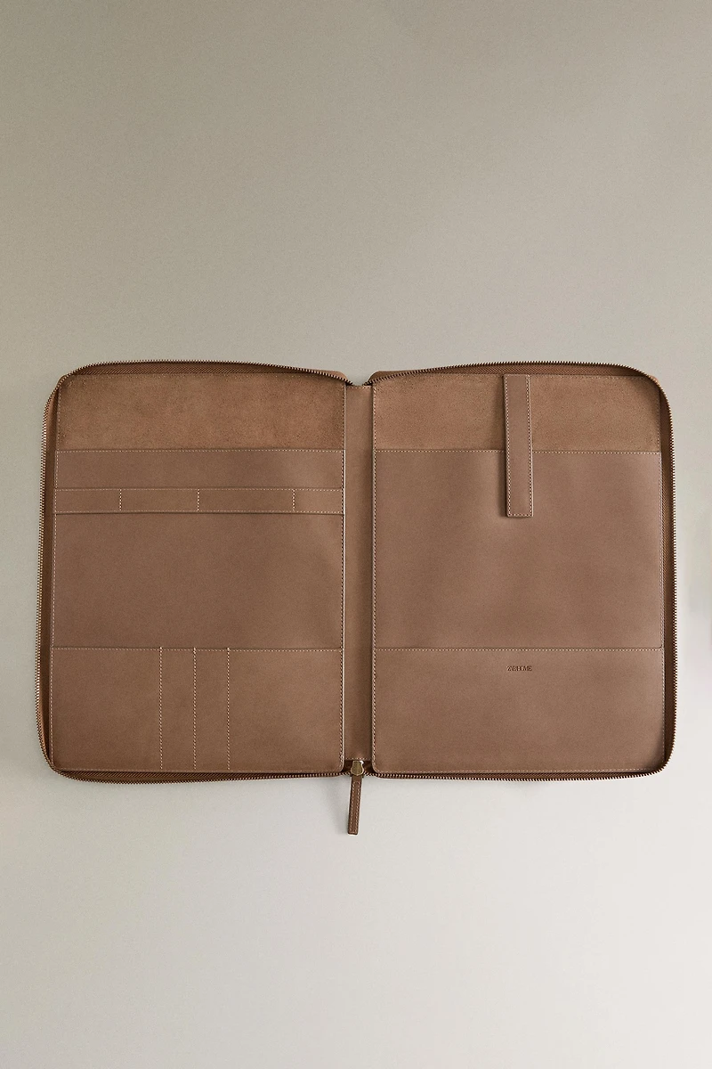 LEATHER CASE