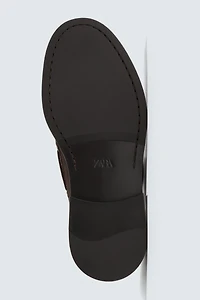 CHAUSSURES BATEAU EN CROÛTE DE CUIR ÉDITION LIMITÉE