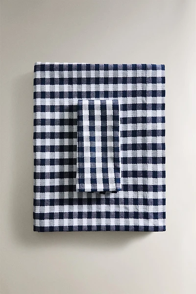 GINGHAM CHECK TABLECLOTH