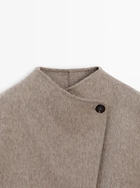 Manteau court finition brossée